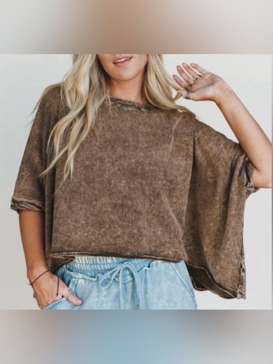 Zenana Outfitters Tops - NWT🤎Zenana Premium Cotton Crinkle Wash Oversized Tee One Size Brown